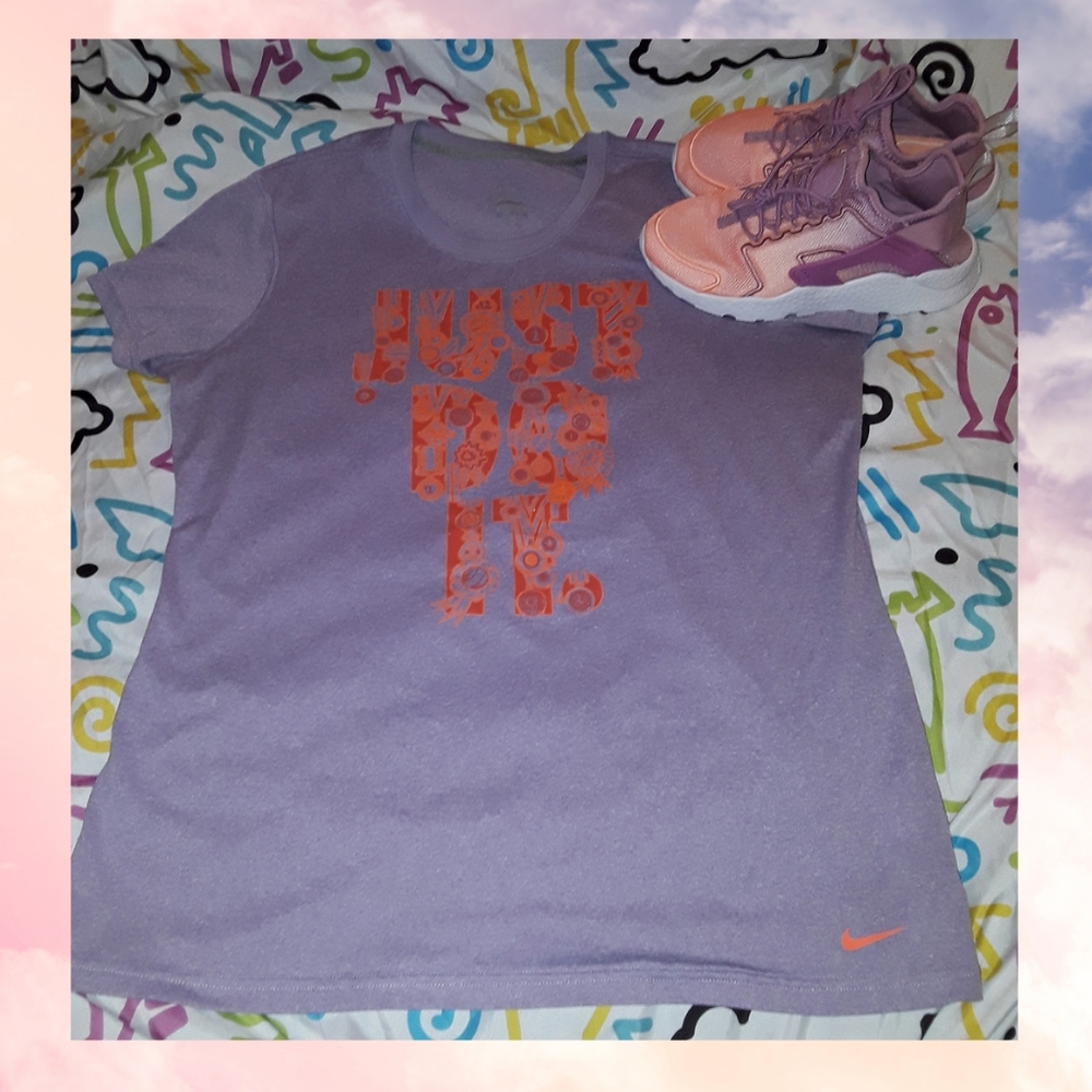 Nike Hurrauches & matching Nike tshirt - Picture 8 of 8